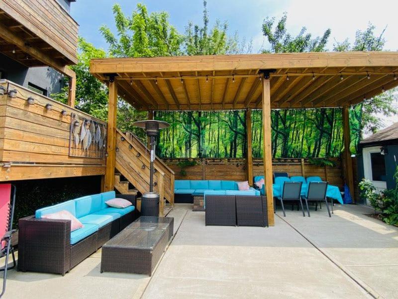 Lovely II Space Share A Room East York Canada Торонто Екстер'єр фото